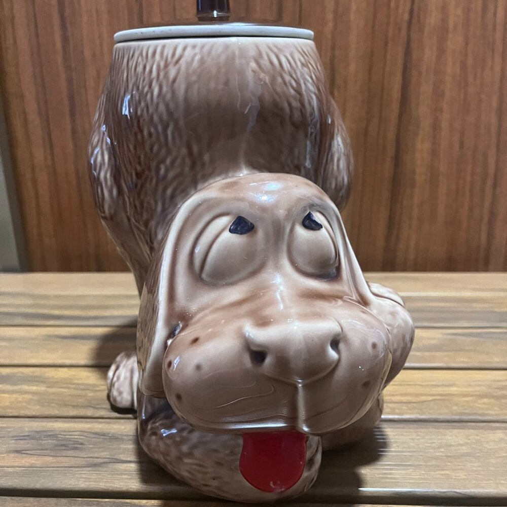 Vintage 1970s McCoy Brown Thinking Hound Dog Cookie Jar Base 0272